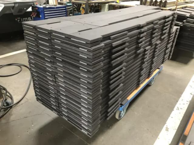 Gradins modulables démontables installés pour événement spectacle avec publique assis